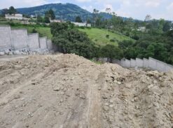 TERRENO BARDEADO EN LAS CABAÑAS TEPOTZOTLAN.  4,244m2