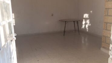 CASA EN VENTA  CON 9 CUARTOS INDEPENDIENTES PARA RENTAR .