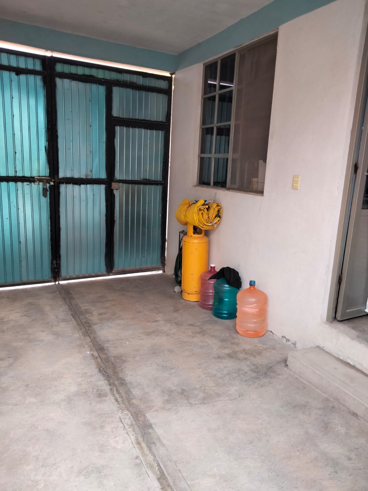 CASA EN VENTA EN TOLCAYUCA HIDALGO CON 2 LOCALES