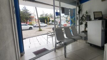 EDIFICIO COMERCIAL  SOBRE AVENIDA PRINCIPAL CENTRO URBANO C. IZCALLI.