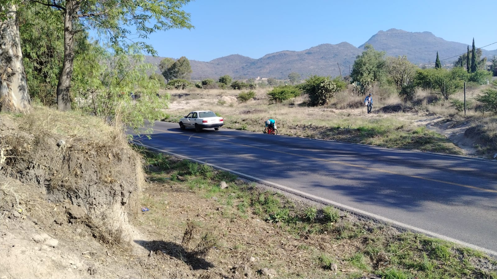 TERRENO EN VENTA DE 8,000 M² CARRETERA CAMINO A ARCOS DEL SITIO, TEPOTZOTLÁN, EDOMEX