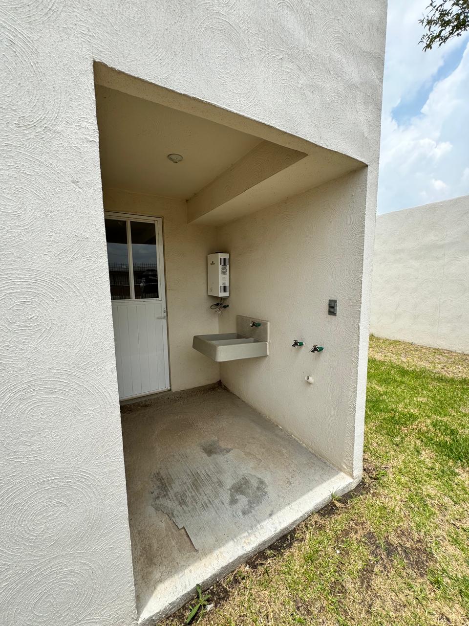 CASA DUPLEX, RESIDENCIAL SOLARES , MODELO TITANIO PLANTA BAJA, ZUMPANGO