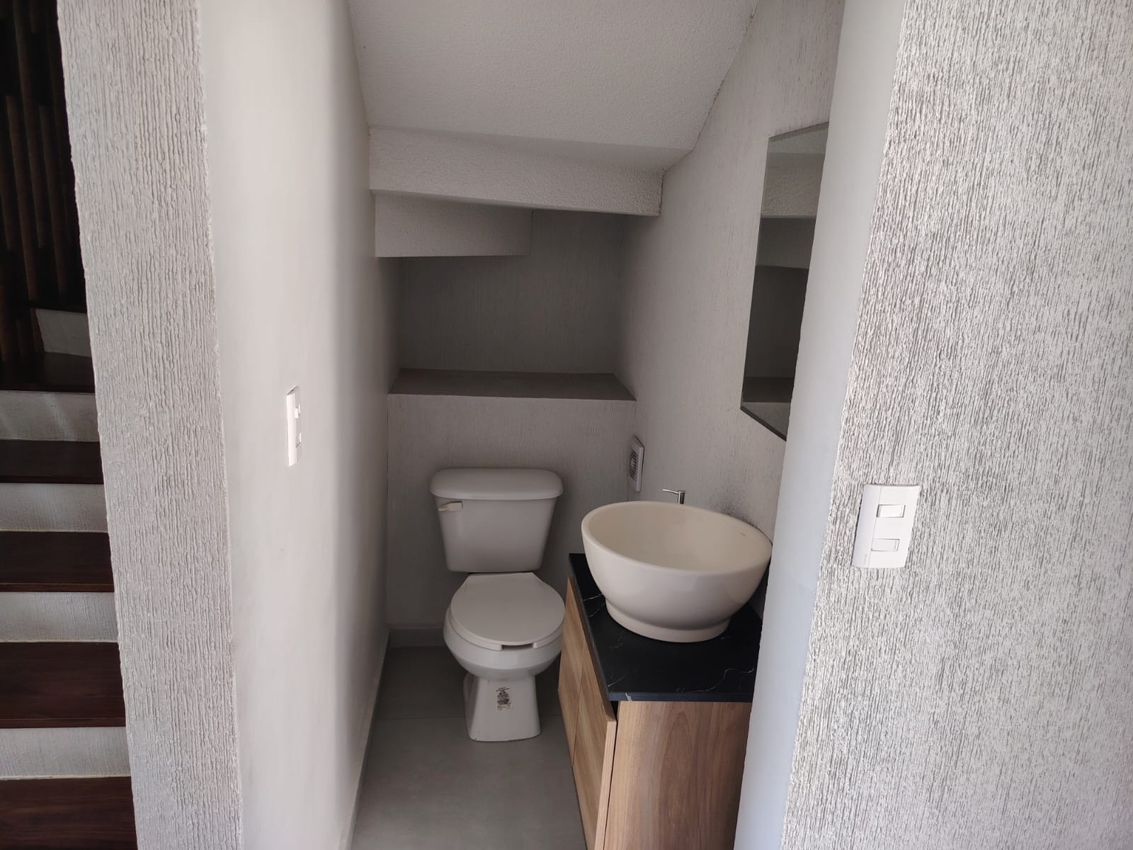 CASA EN VENTA, MODELO CASTILLA PLUS, REAL CASTILLA, ATOTONILCO DE TULA.