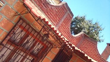 CASA EN VENTA EN LA CONCEPCIÓN DE 1 PLANTA CON AMPLIO JARDÍN Y GRAN ÁREA VERDE