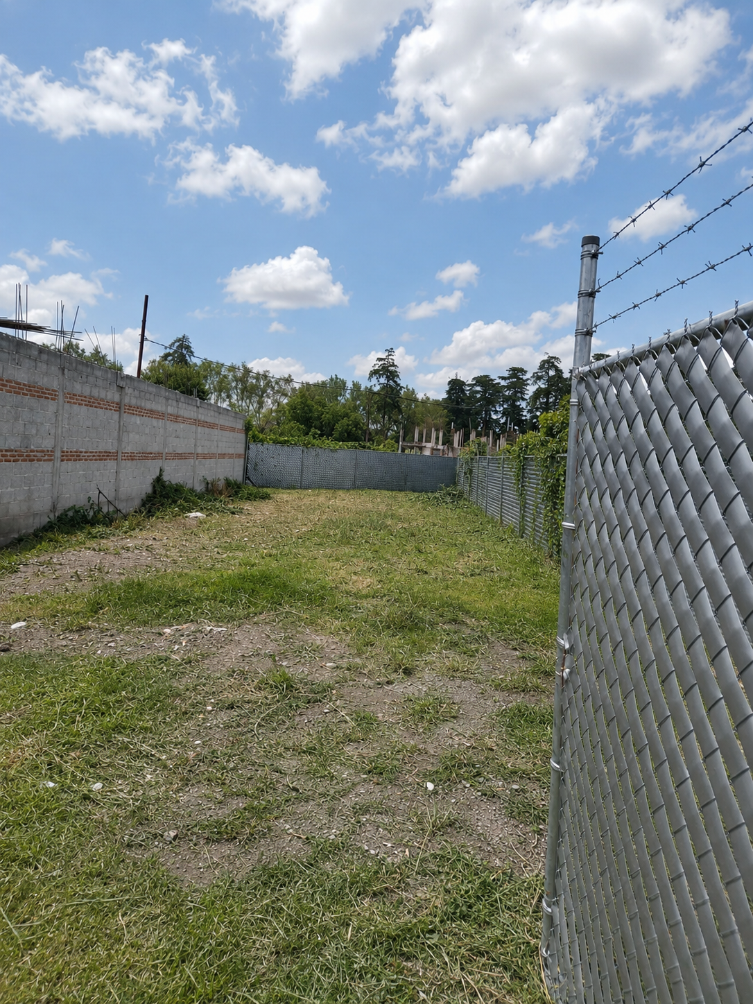 TERRENO EN VENA CON TODOS LOS SERVICIO EN SAN MATEO XOLOC, 300m2
