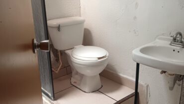 CASA EN VENTA EN PASEOS TULTEPEC / DOS RECAMARAS