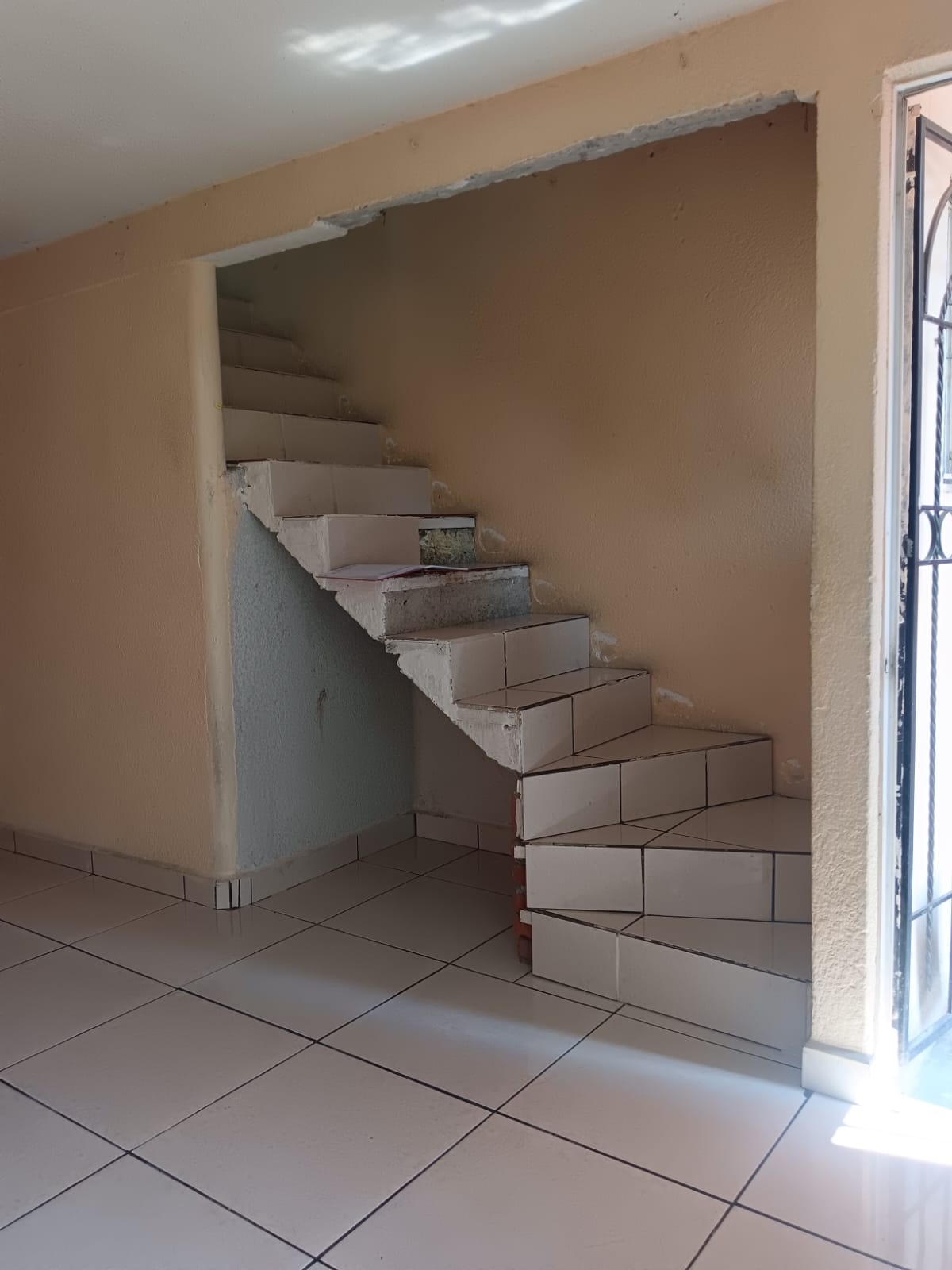 CASA EN VENTA EN PASEOS TULTEPEC / DOS RECAMARAS