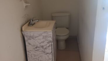 CASA EN VENTA EN PASEOS TULTEPEC / DOS RECAMARAS
