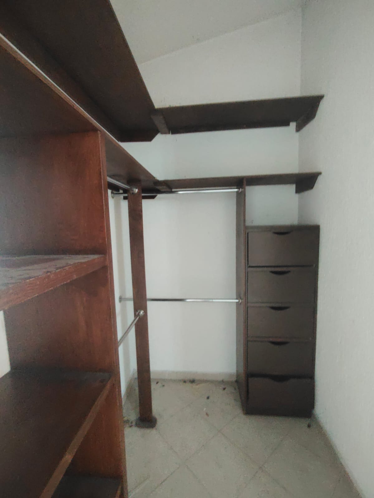 OPORTUNIDAD DE RECUPERACIÓN BANCARIA – CASA EN HACIENDA DEL JARDÍN, 3 RECÁMARAS | $1,660,000 MXN